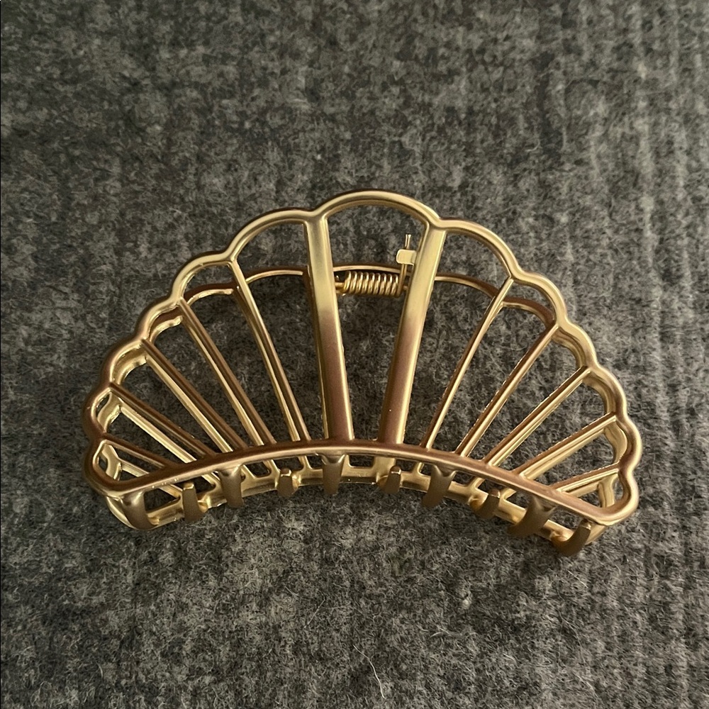 Gold Hair Claw Clip